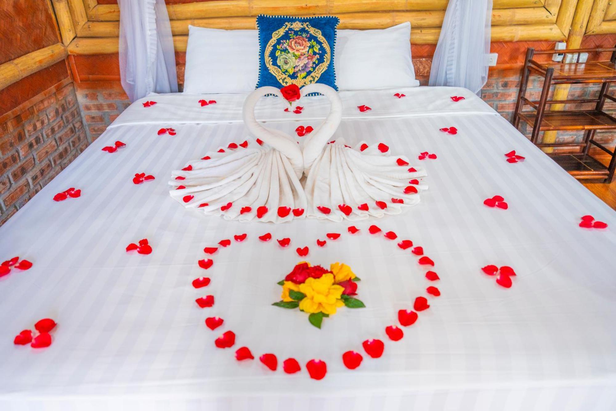 נין בין Lotus Field Homestay מראה חיצוני תמונה